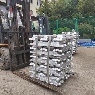 গুণ  99.8% 99.7 Al A8 Aluminium Ingots Primary Aluminium Ingot 25kgs কারখানা