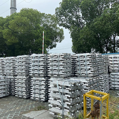 Al99.70 অ্যালুমিনিয়াম ইনগটস A7 800 X 180 X 90mm অ্যালুমিনিয়াম স্ক্র্যাপ গলানোর জন্য